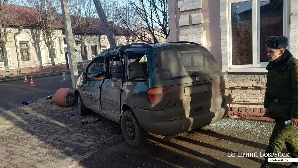 19.12.2019, ДТП в Бобруйске на перекрестке Бахарова-Чонгарской