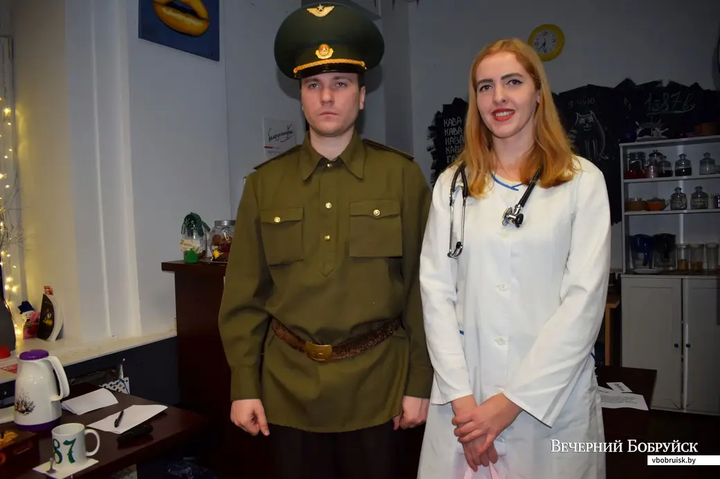 20.12.2019, Бабруйск. Салдат і Доктар - пакуль самыя маладыя традыцыйныя калядныя персанажы