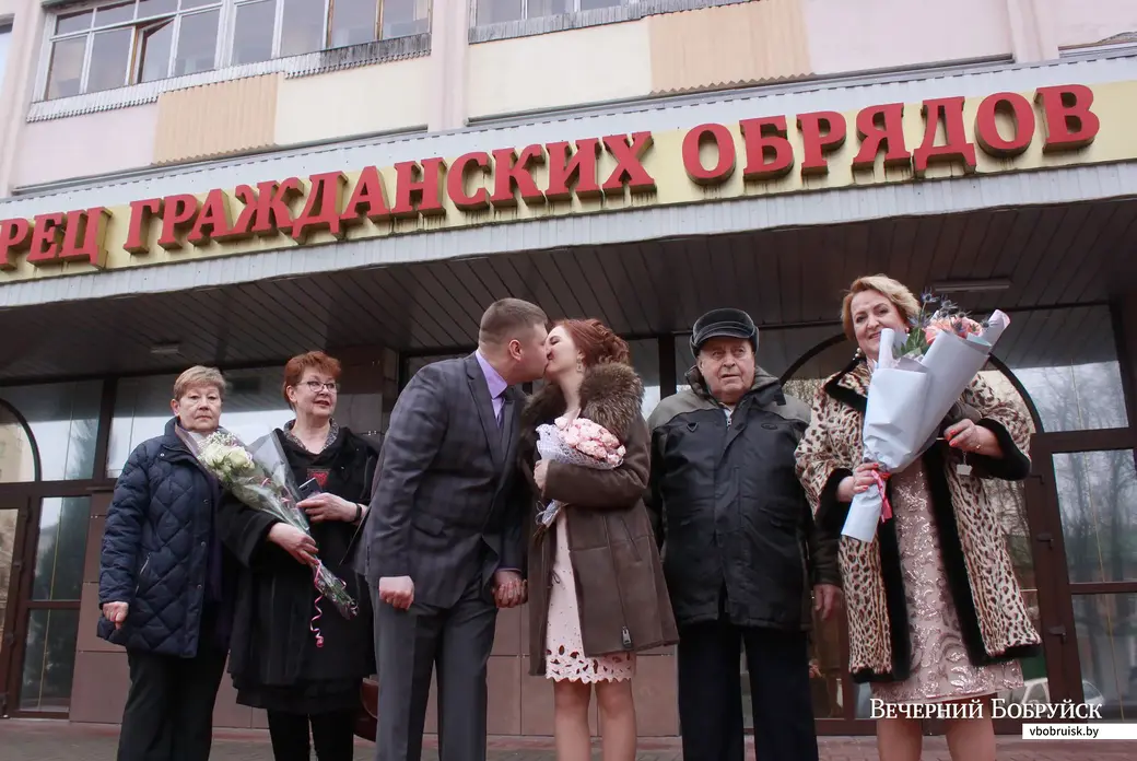 Александра Перегудова и Андрей Бармин зарегистрировали свой брак 10 января.
