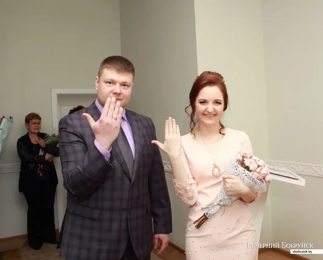 Александра Перегудова и Андрей Бармин зарегистрировали свой брак 10 января.