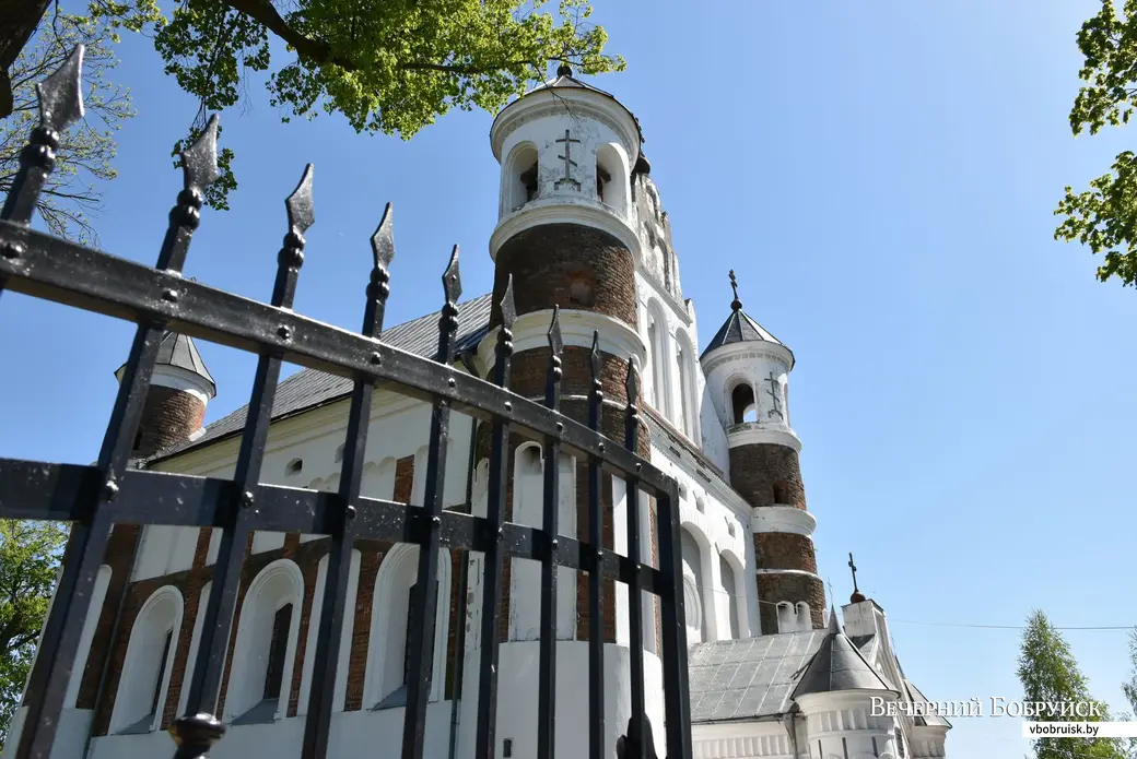 Рождества Богородицы в Мурованке.