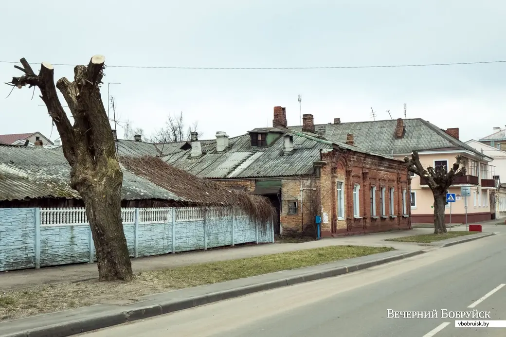 18.01.2020. Нормальная омолаживающая обрезка тополей на Чонгарской