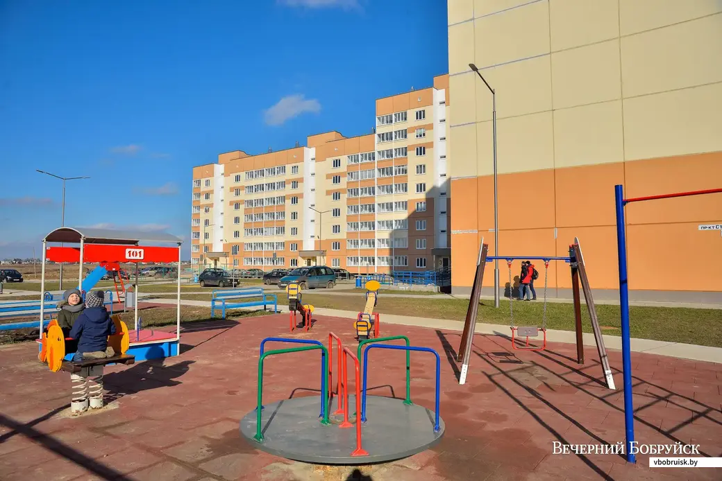 В 7-м микрорайоне Бобруйска. Фото Александра ЧУГУЕВА носит иллюстративный характер.