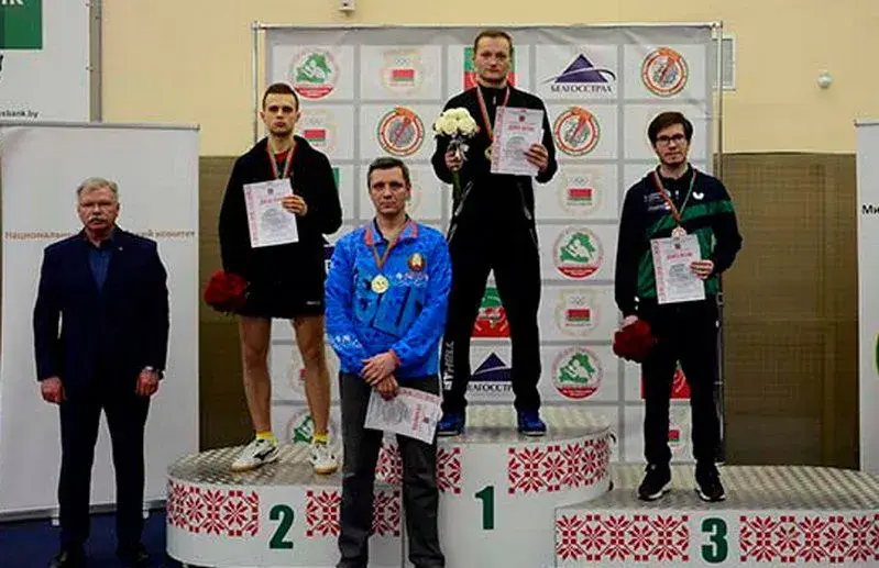 Павел Платонов на вершине пьедестала