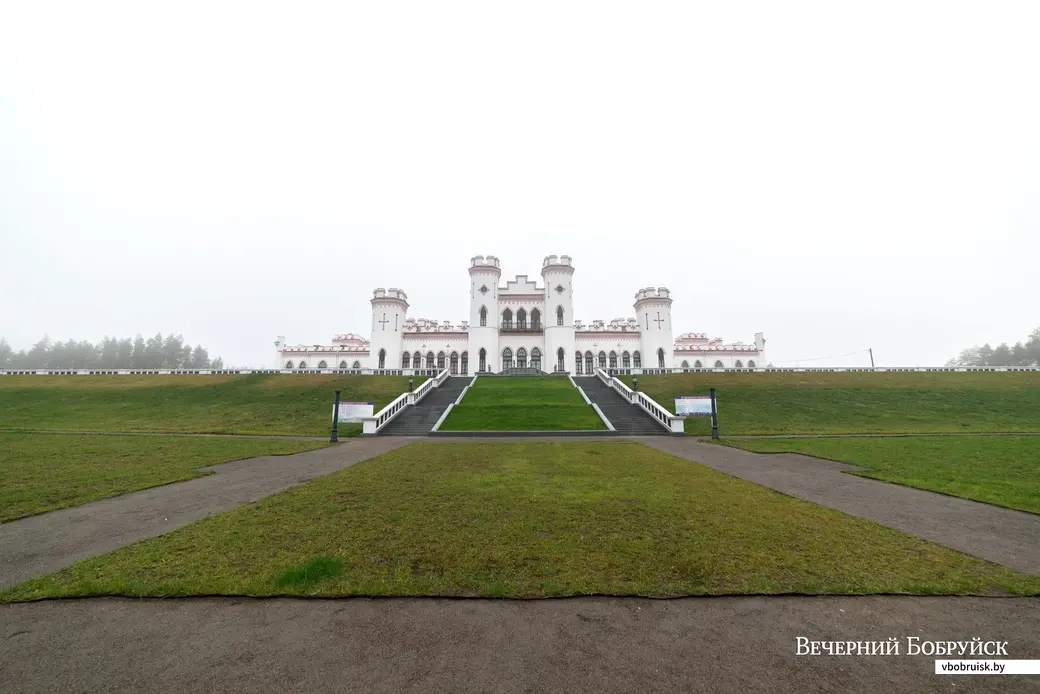 Дворец Пусловских.