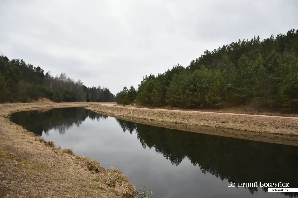 Канал Вилейско-Минской водной системы.