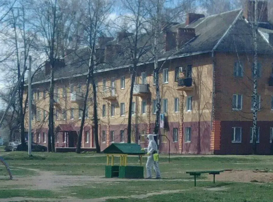 Обработка детской площадки на ул. Ковзана в Бобруйске