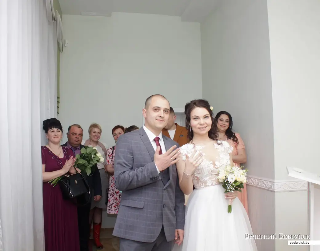 Андрей Гайдук и Марина Шапило зарегистрировали свой брак 24 апреля.
