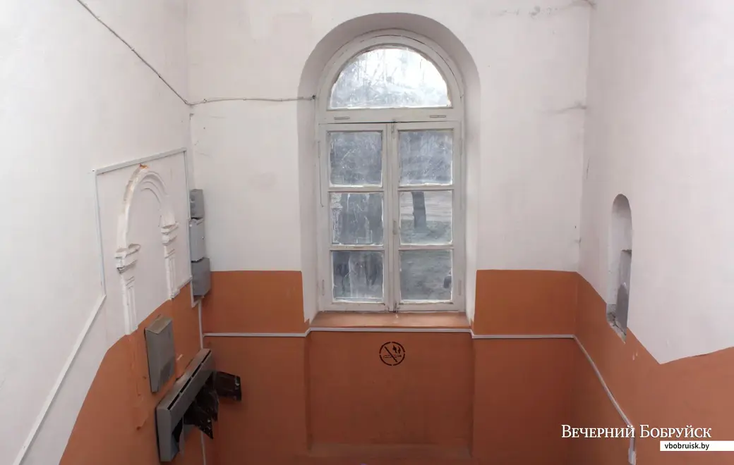Внутри дома в переулке Менжинского, 34