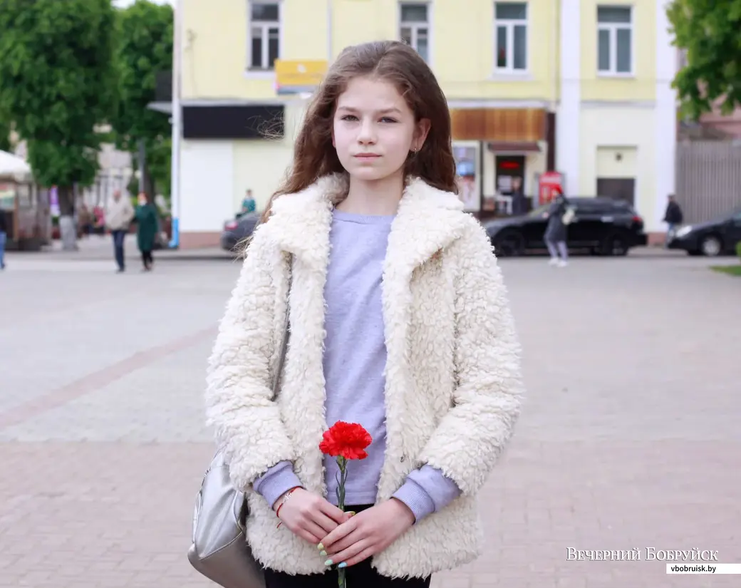 22.05.2020. В Бобруйске прошла выставка юных художников студии «Радуга».