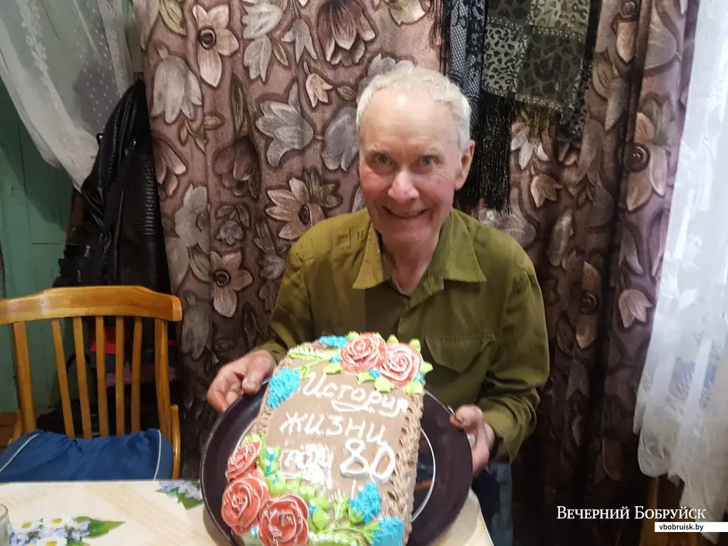 Зуфар Сабирзянович Кадиков празднует 80-летний юбилей.