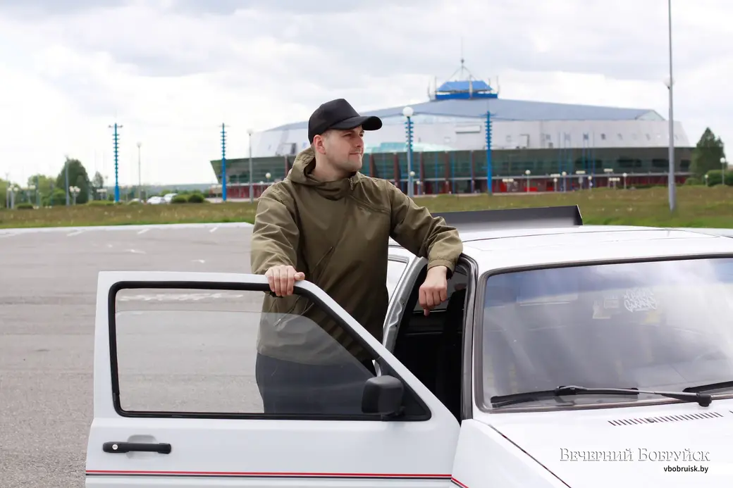 Сергей и его Volkswagen Golf II.
