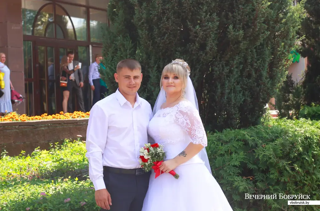 Светлана Лемтюгова и Николай Фурс зарегистрировали свои отношения в последнюю пятницу июня – 26-го.