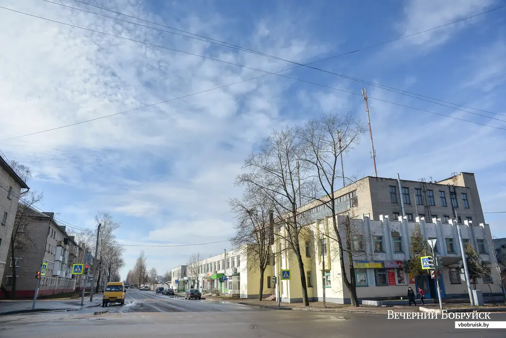 Перекресток Ванцетти и Парковой. Бобруйская обувная фабрика.
