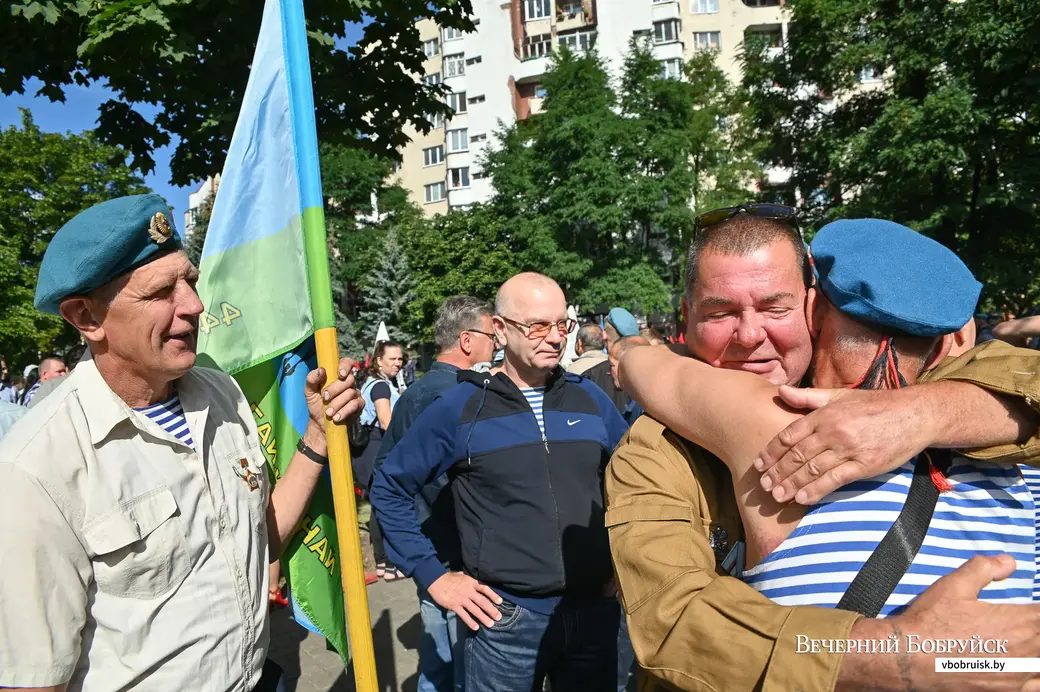 02.08.2020. Бобруйск. Торжественное открытие архитектурной композиции у памятника воинам-интернационалистам в честь Дня десантников и сил специальных операций