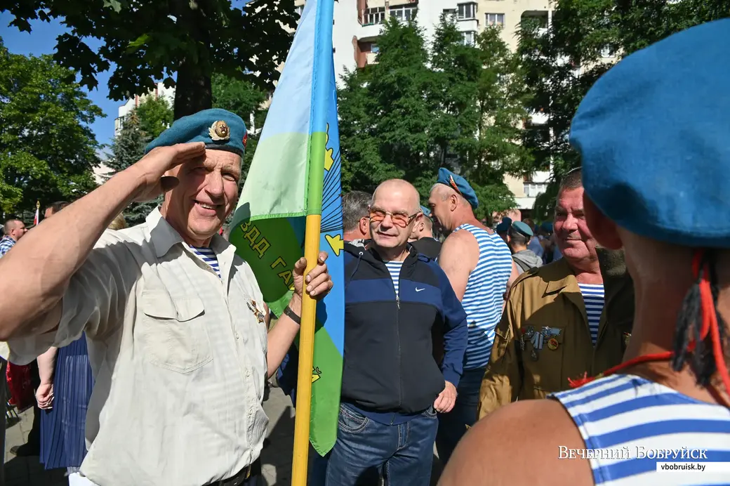02.08.2020. Бобруйск. Торжественное открытие архитектурной композиции у памятника воинам-интернационалистам в честь Дня десантников и сил специальных операций