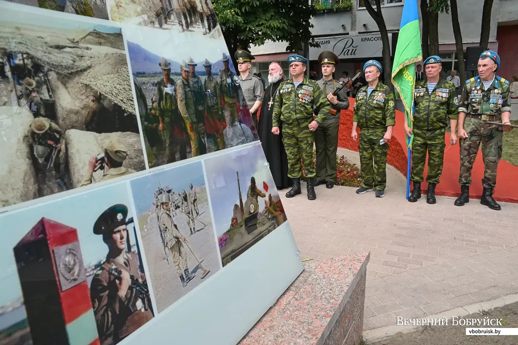 02.08.2020. Бобруйск. Торжественное открытие архитектурной композиции у памятника воинам-интернационалистам в честь Дня десантников и сил специальных операций