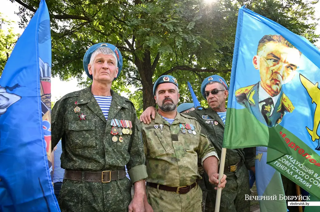 02.08.2020. Бобруйск. Торжественное открытие архитектурной композиции у памятника воинам-интернационалистам в честь Дня десантников и сил специальных операций