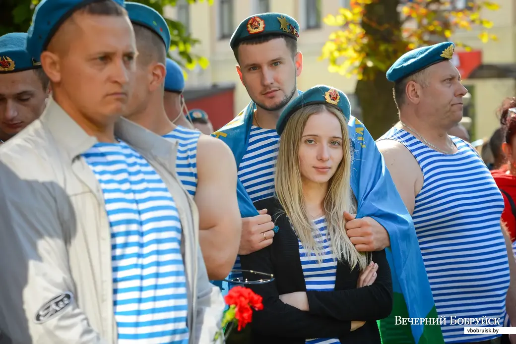 02.08.2020. Бобруйск. Торжественное открытие архитектурной композиции у памятника воинам-интернационалистам в честь Дня десантников и сил специальных операций