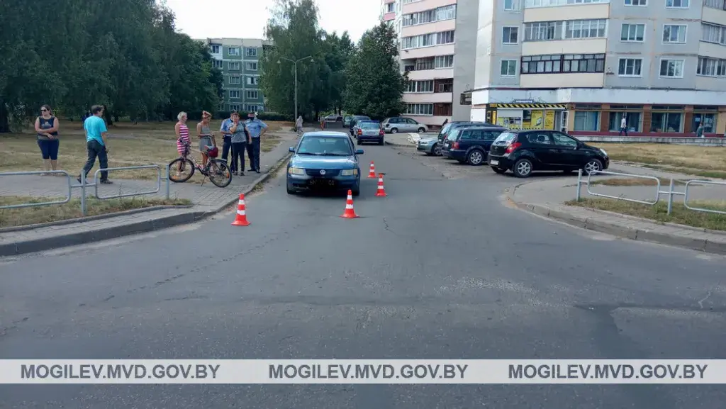 В Бобруйске машина сбила велосипедистку Фото: УВД Могилевского облисполкома.