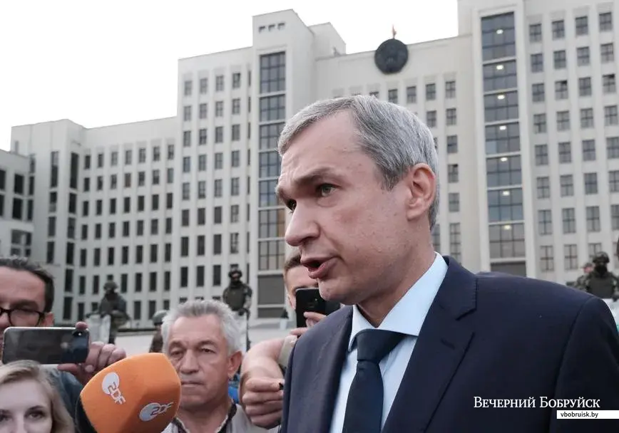 Павел Латушко.