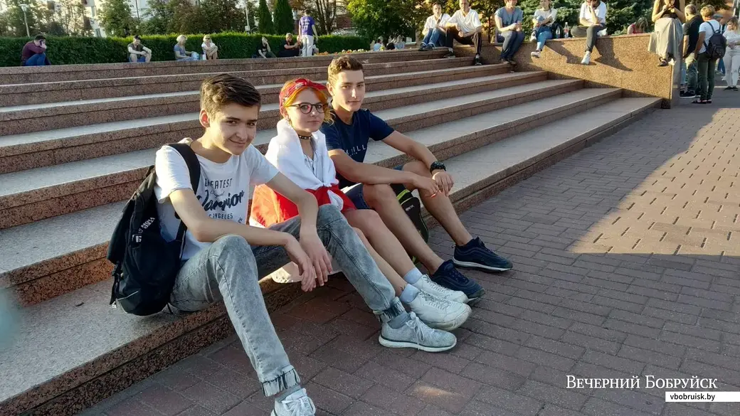 Дарья, Андрей и Богдан.
