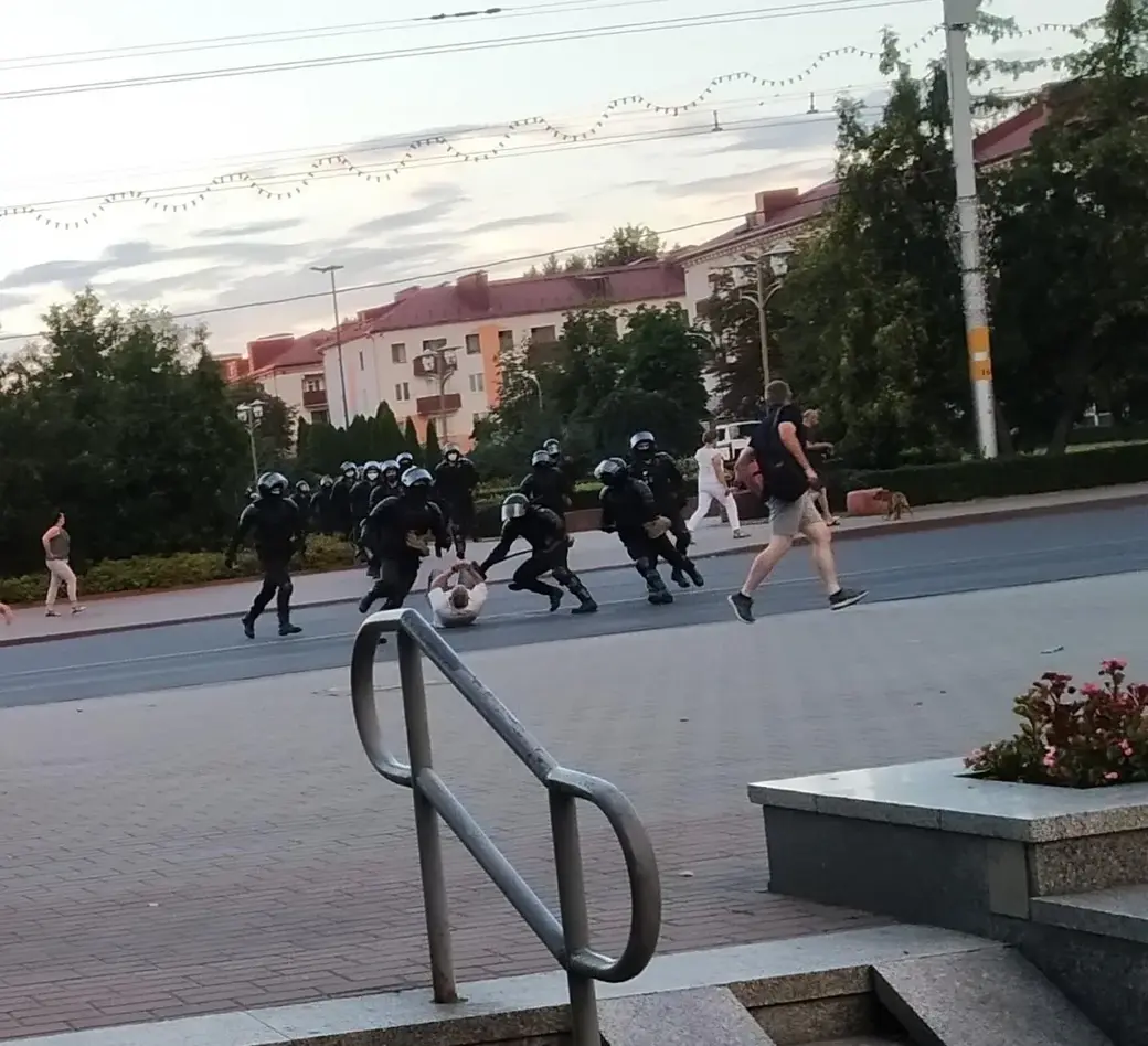 Август 2020, Бобруйск, площадь Ленина. Фото очевидца из соцсети.