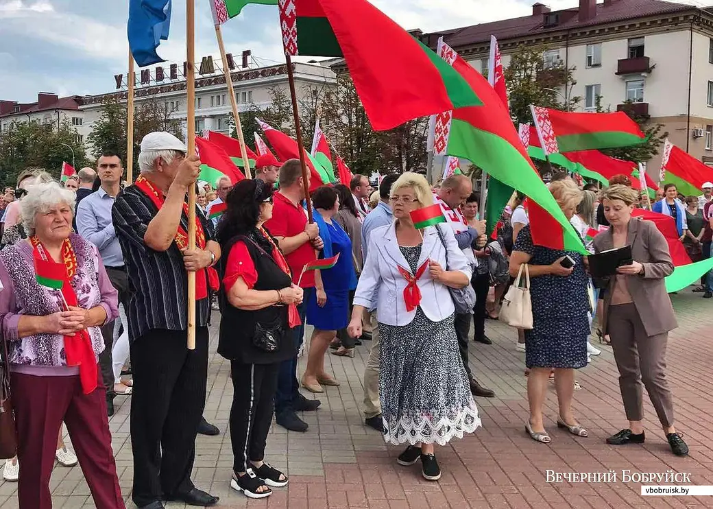 Бобруйск, 19 августа, площадь Ленина. Митинг в поддержку Александра Лукашенко.