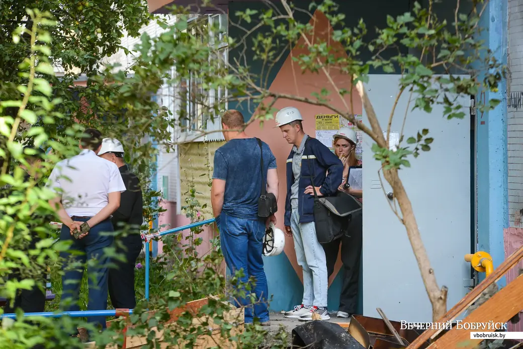 02.09.2020. Бобруйск. Взрыв бытового газа в квартире жилого дома на улице Лынькова, 41