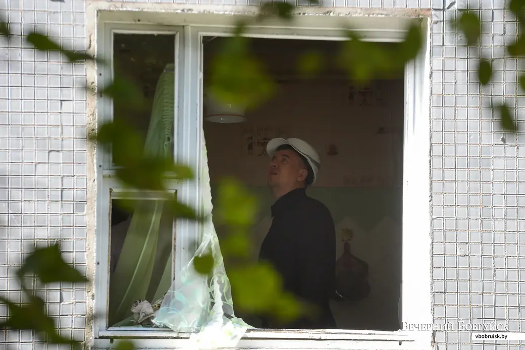 02.09.2020. Бобруйск. Взрыв бытового газа в квартире жилого дома на улице Лынькова, 41