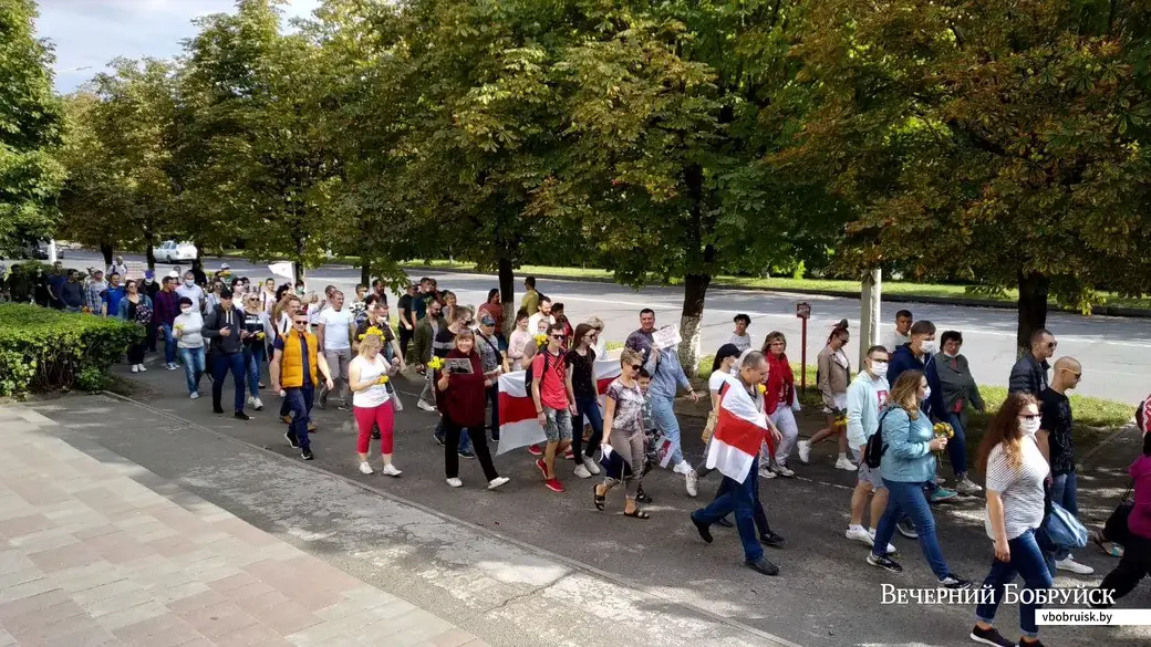 «Марш героев» в Бобруйске 13 сентября 2020 года.