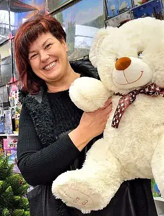 Алла Ларюшина.