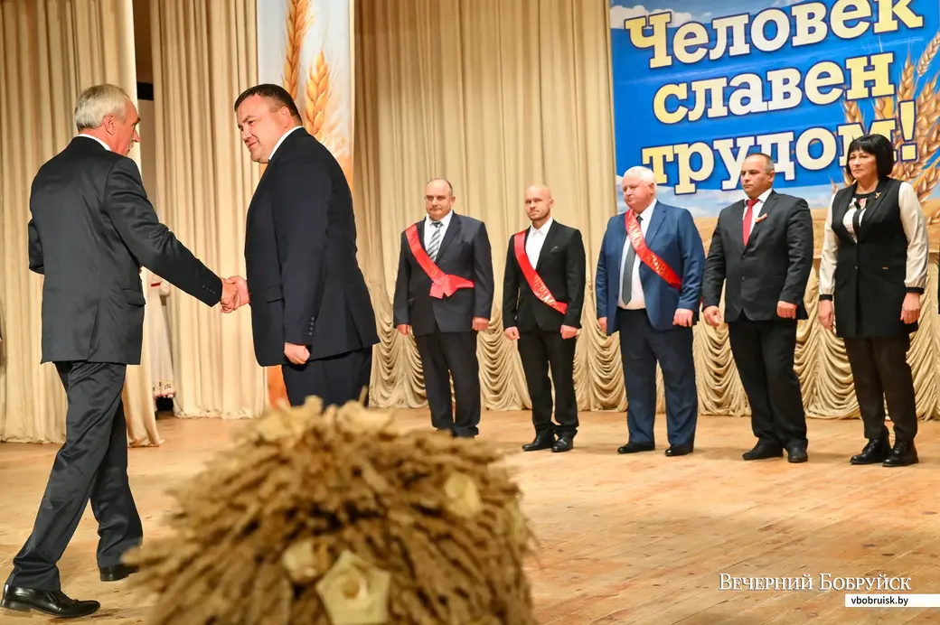 09.10.2020. Бобруйск. Районный фестиваль-ярмарка тружеников села «Дожинки-2020» в агрогородке Михалево-1