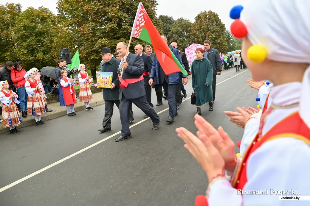 09.10.2020. Бобруйск. Районный фестиваль-ярмарка тружеников села «Дожинки-2020» в агрогородке Михалево-1
