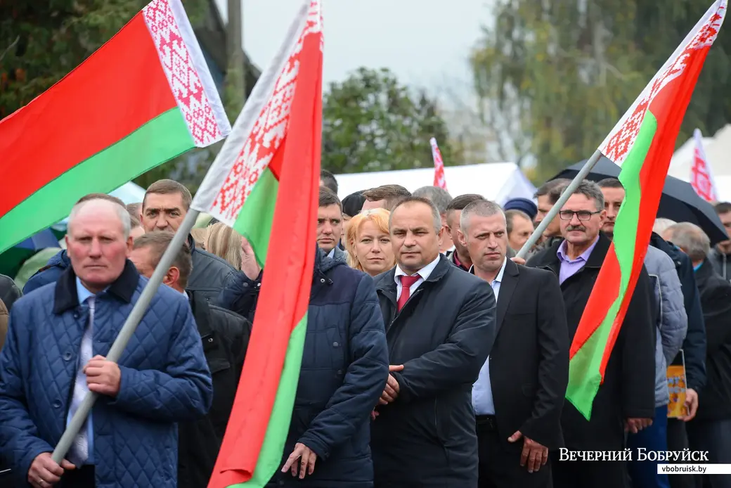 09.10.2020. Бобруйск. Районный фестиваль-ярмарка тружеников села «Дожинки-2020» в агрогородке Михалево-1