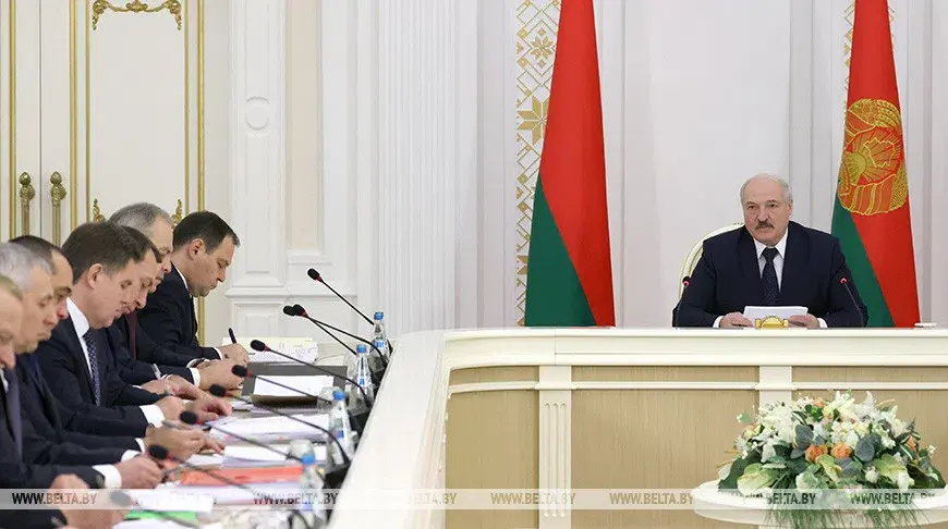 07.12.2020. Александр Лукашенко на совещании по работе экономики в 2020 году и проектах прогнозных документов на 2021-й. Фото: БЕЛТА