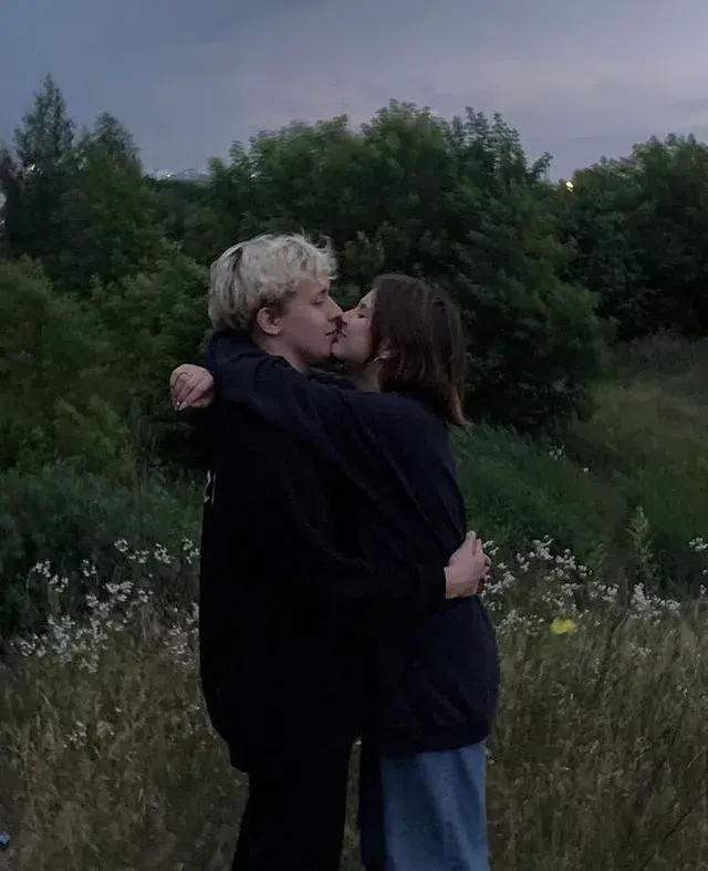 Артем и София.
