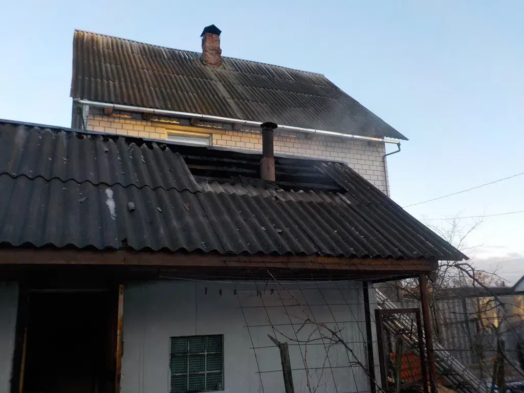 27.12.2020 В Бобруйске горела баня на улице Лесопарковой. Фото: Бобруйский ГРОЧС