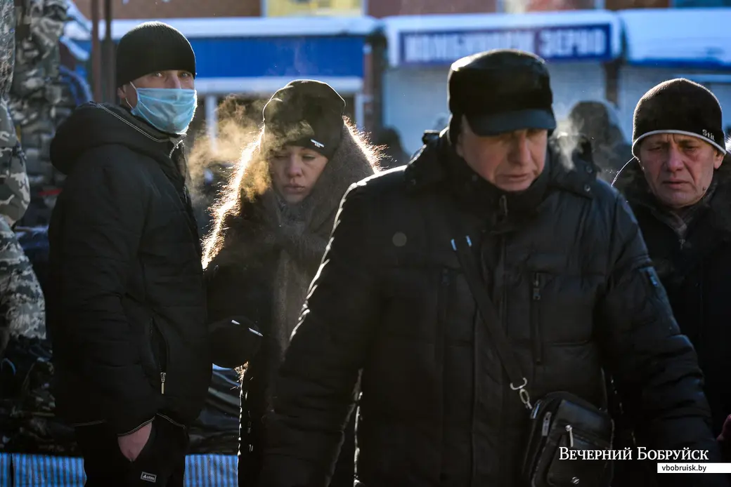 20.01.2021. Бобруйск. Центральный рынок. Зимняя торговля.