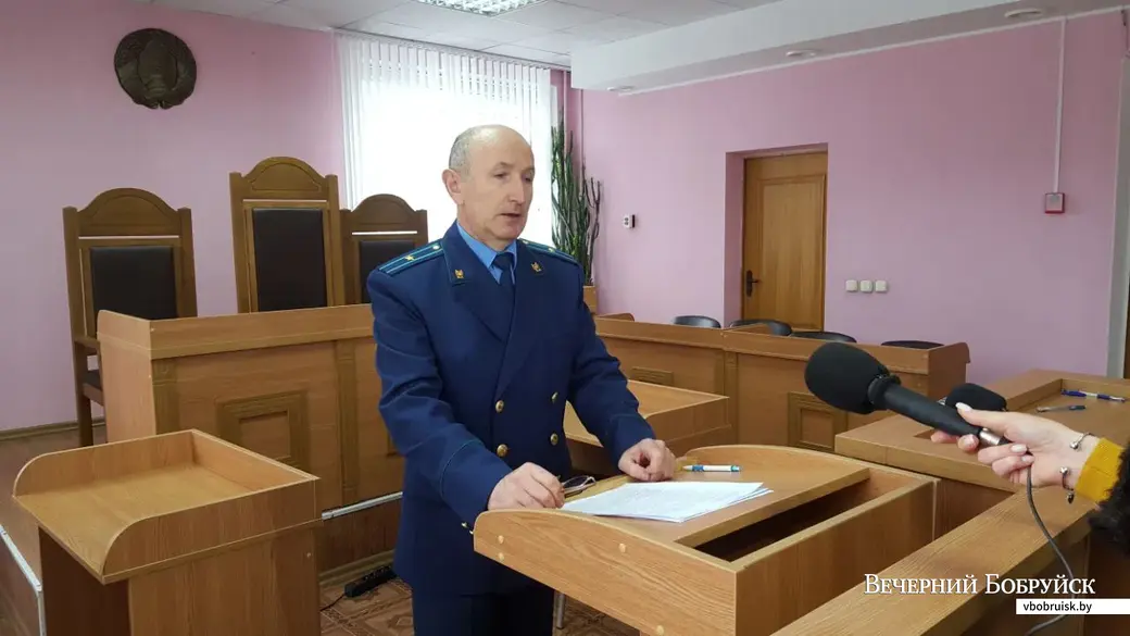 Гособвинитель Николай Тишкевич.