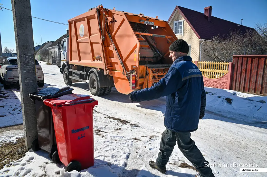 11.03.2021. Бобруйск. ОАО «Спецавтопредприятие». Вывоз мусора, сортировка отходов