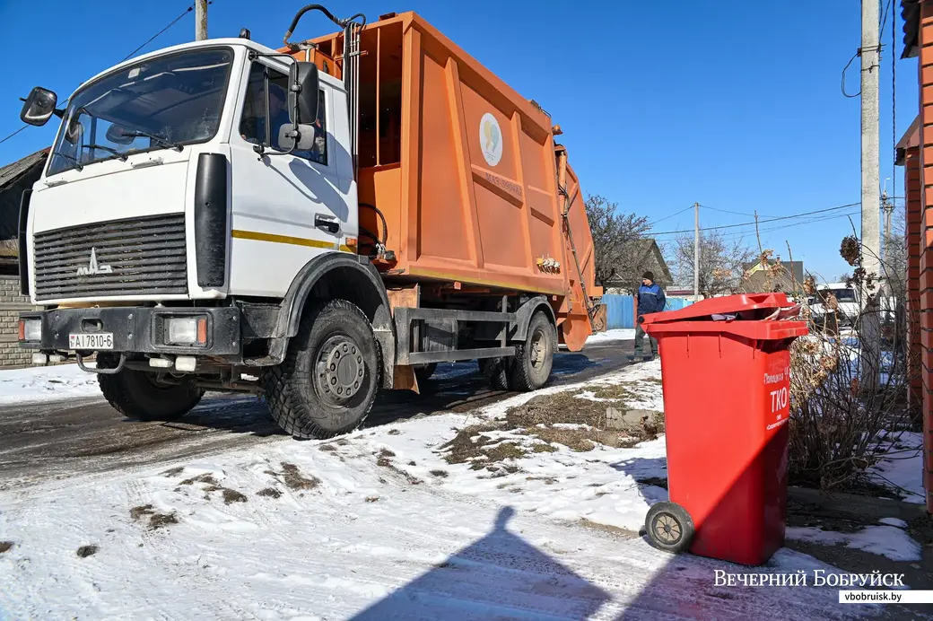 11.03.2021. Бобруйск. ОАО «Спецавтопредприятие». Вывоз мусора, сортировка отходов