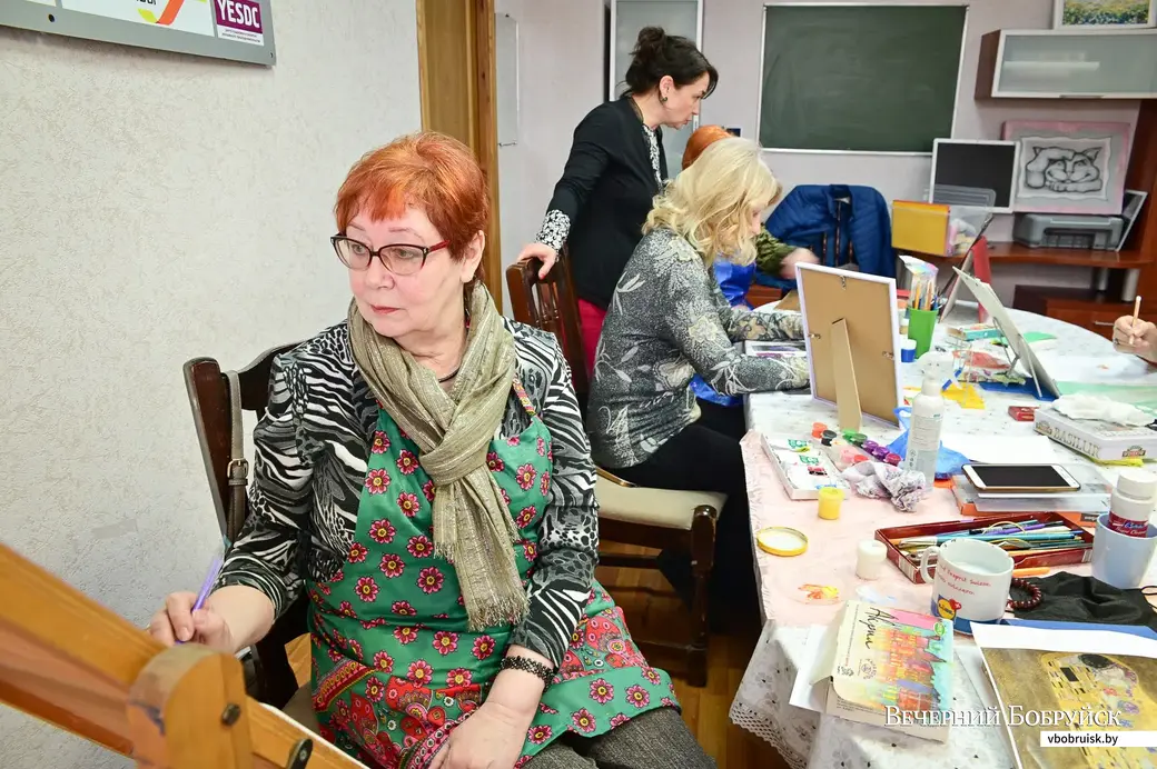 29.03.2021. Бобруйск. Кружок рисования при отделении дневного пребывания для граждан пожилого возраста ТЦСОН Ленинского района города Бобруйска. Ольга Зданович.