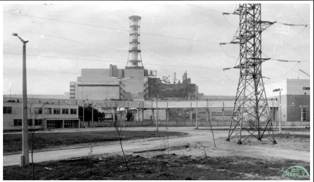 Разрушенный 4-й энергоблок. 27 апреля 1986 года. Источник фото chnpp.gov.ua