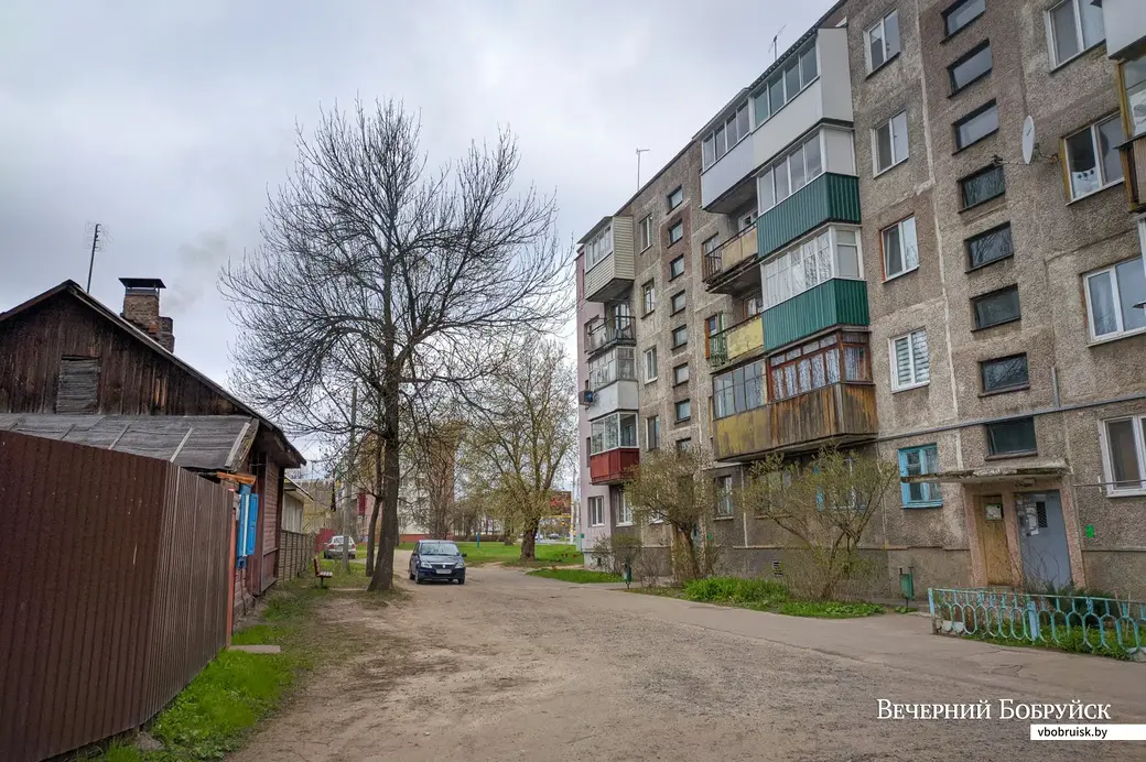 27.04.2021. Бобруйск. Жилая застройка в районе средней школы №19