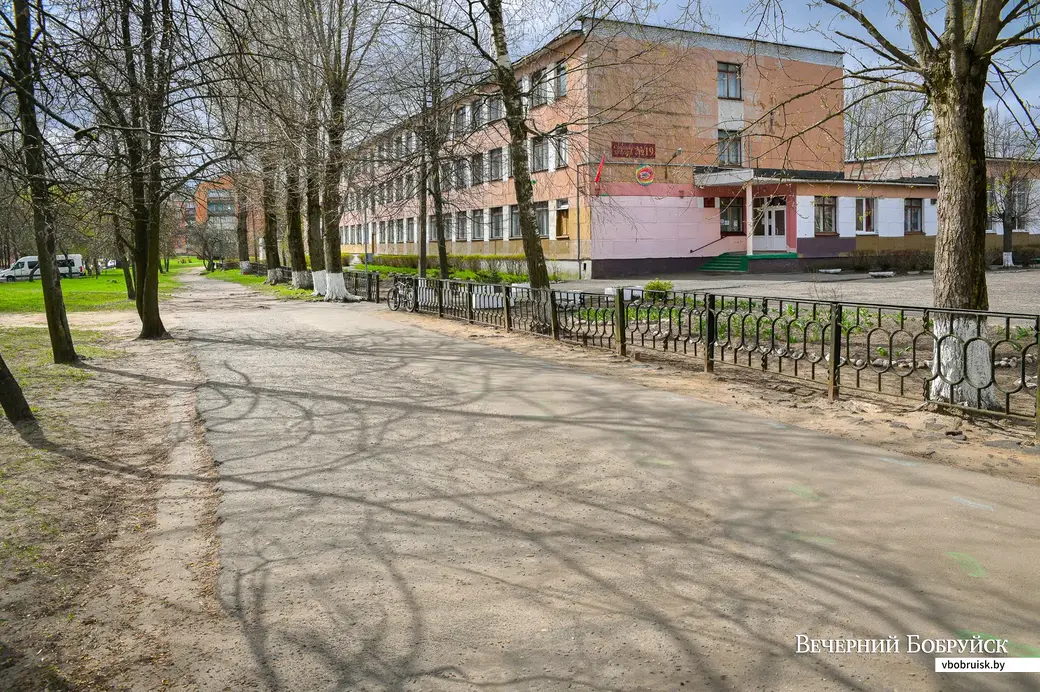 27.04.2021. Бобруйск. Жилая застройка в районе средней школы №19