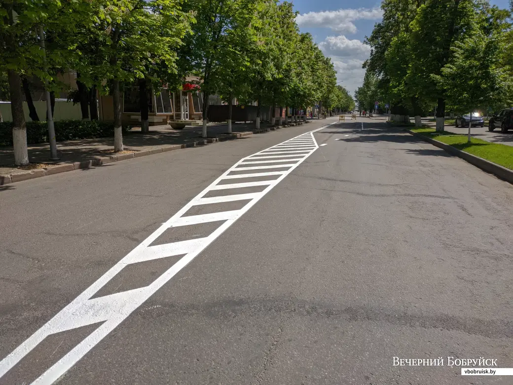 27.05.2021. Бобруйск. Новая разметка на улице Социалистической