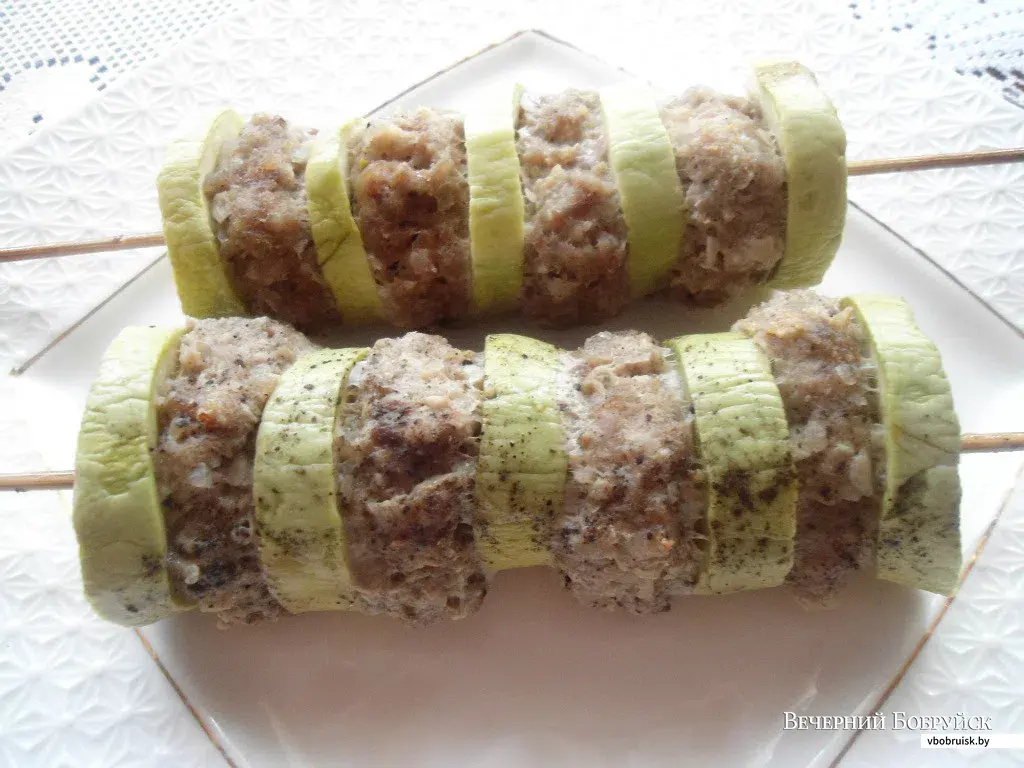 «Люля-кебаб с кабачками» от Юлии Степановой.