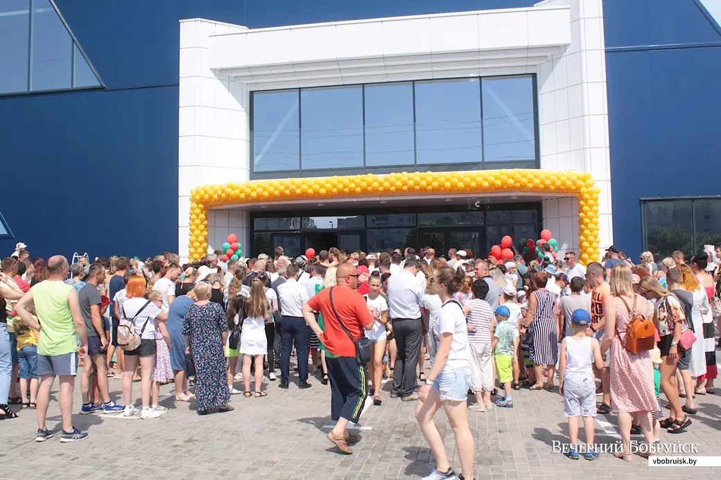 26 июня 2021, Бобруйск, ул. Сикорского. Открытие многофункционального спортивного комплекса.