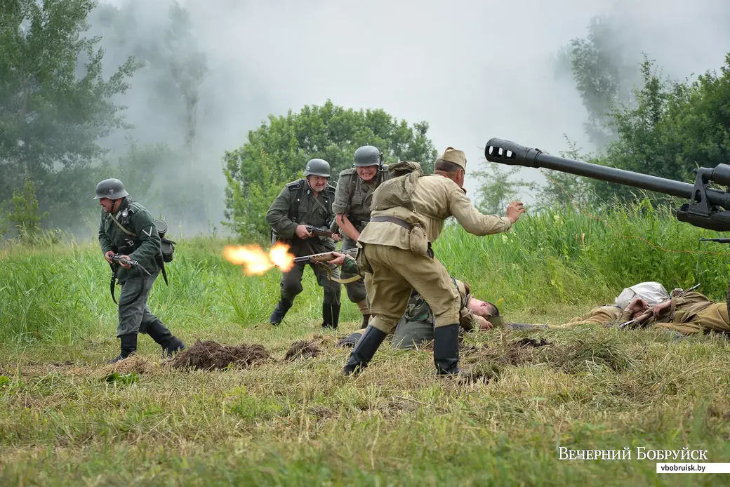27.06.2021. Бобруйский район. Слет военно-исторических клубов «Бобруйский котел» и реконструкция захвата и удержания переправы и плацдарма на западном берегу Березины